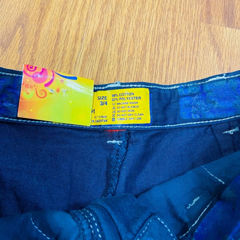 Rustic Denim Shorts - Picture 4 of 5